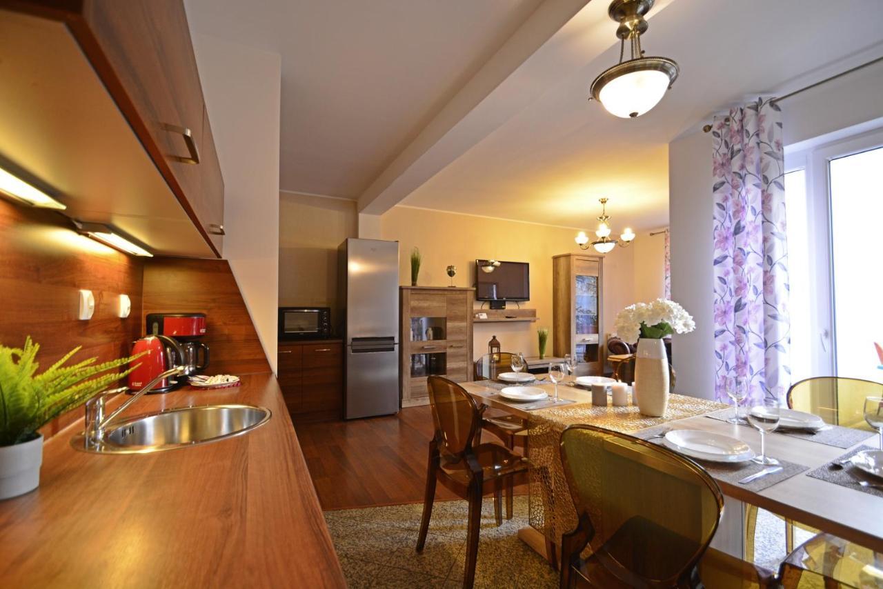 Apartamenty Bryza-Komandorska - Family Home - Parking Świnoujście  Eksteriør billede